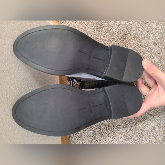 Dolce Vita Bardot Charcoal Gray Velvet Lace Up Combat Boots - Picture 11 of 12